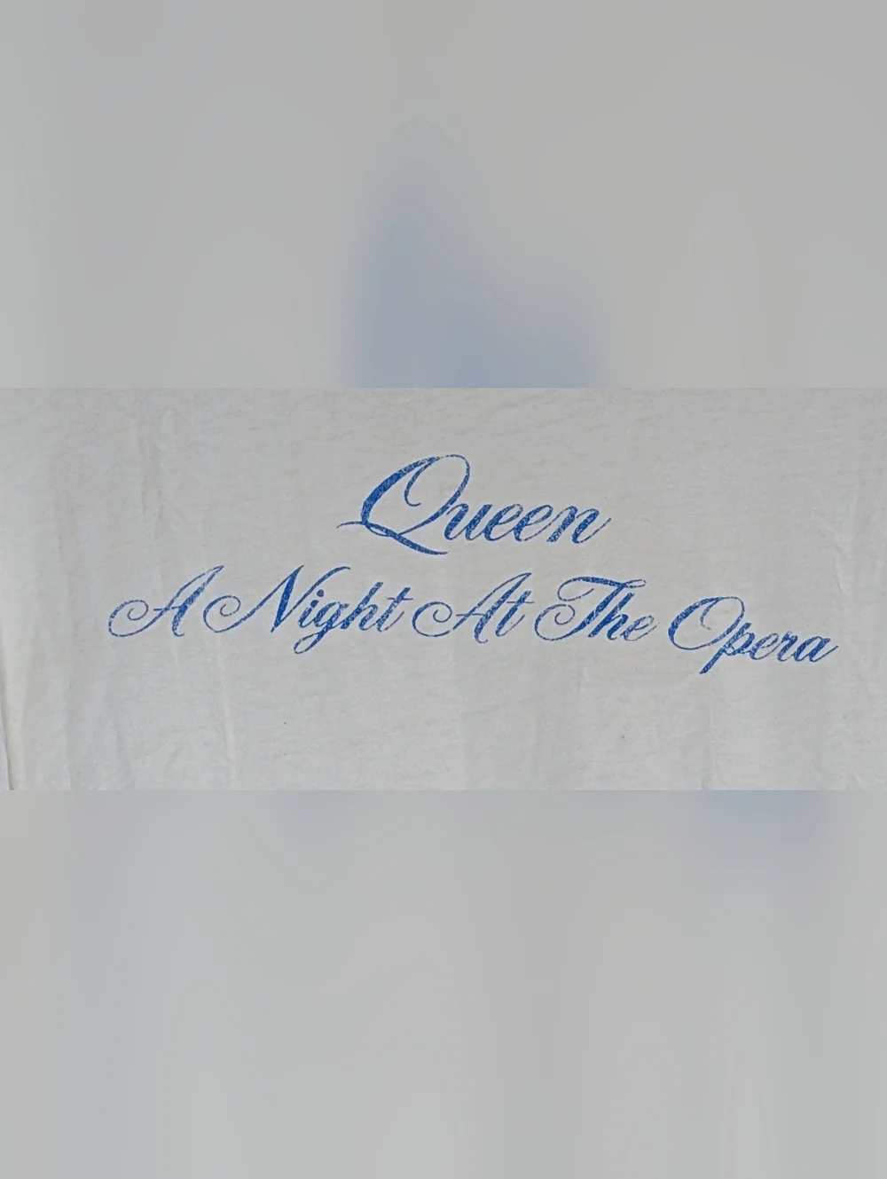 DAYDREAMER QUEEN NIGHT AT THE OPERA TEE size medium - Picture 6 of 9